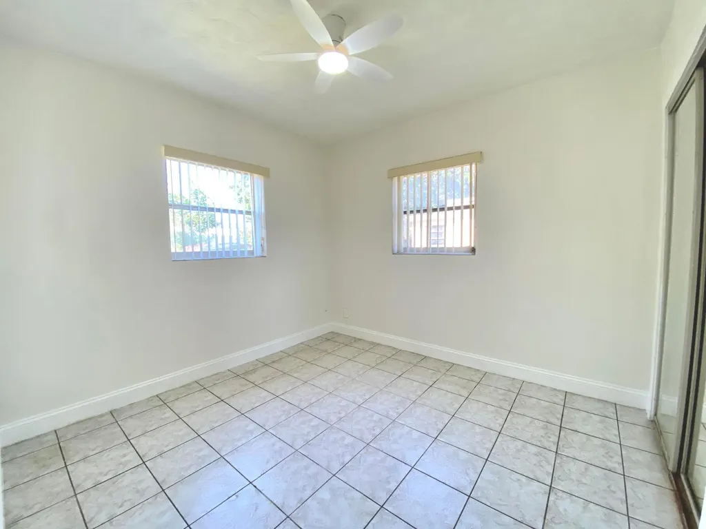 6751 Liberty Street Hollywood FL 33024