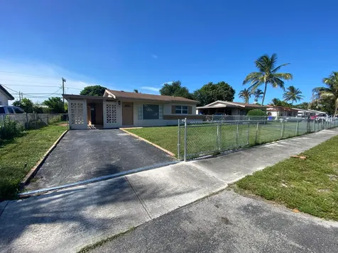 6751 Liberty Street Hollywood FL 33024