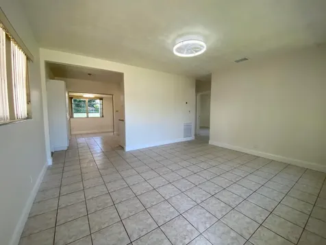6751 Liberty Street Hollywood FL 33024