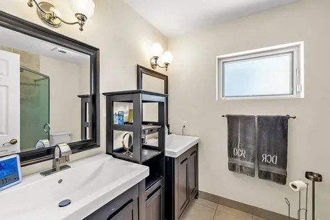 4220 NE 26th Avenue Lighthouse Point FL 33064