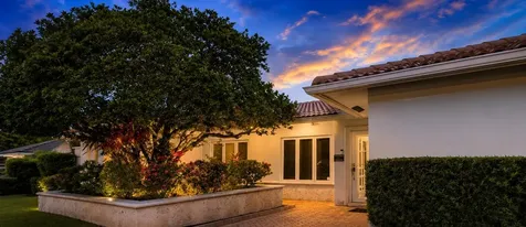 4220 NE 26th Avenue Lighthouse Point FL 33064
