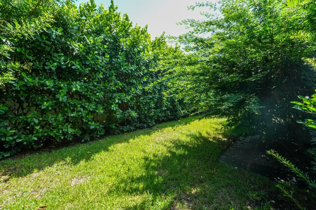 722 Greenbriar Drive Lake Park FL 33403