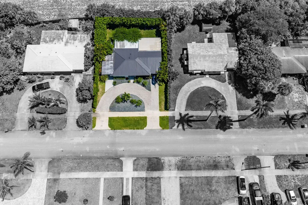 722 Greenbriar Drive Lake Park FL 33403