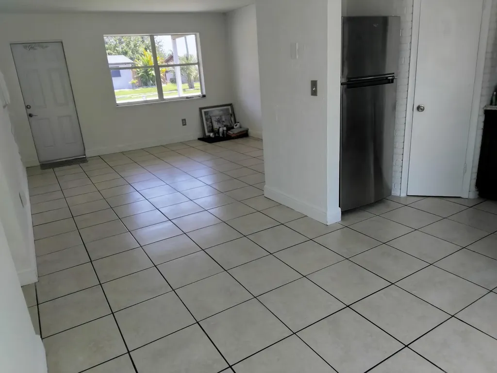 330 NW 38th Street Deerfield Beach FL 33064