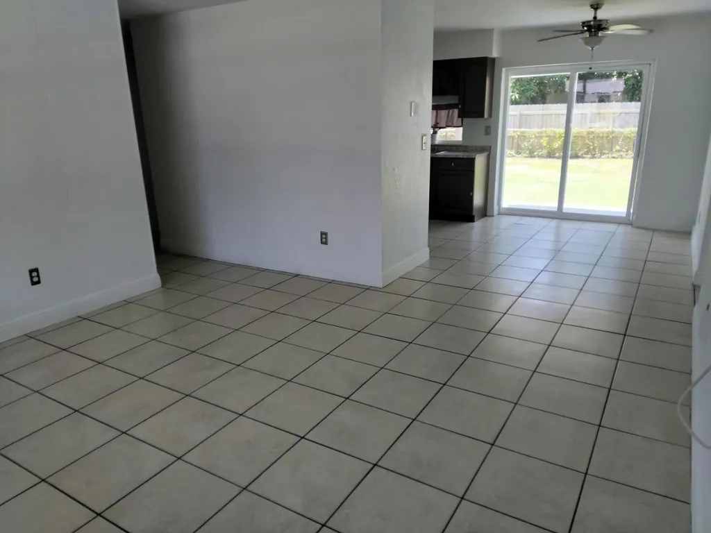 330 NW 38th Street Deerfield Beach FL 33064