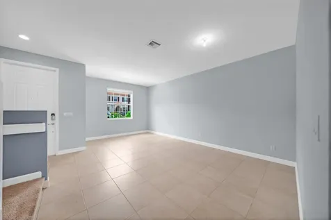5271 Ashley River Road West Palm Beach FL 33417