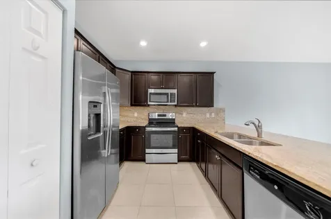 5271 Ashley River Road West Palm Beach FL 33417