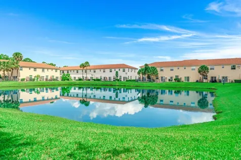 5271 Ashley River Road West Palm Beach FL 33417