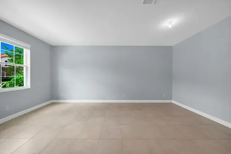 5271 Ashley River Road West Palm Beach FL 33417