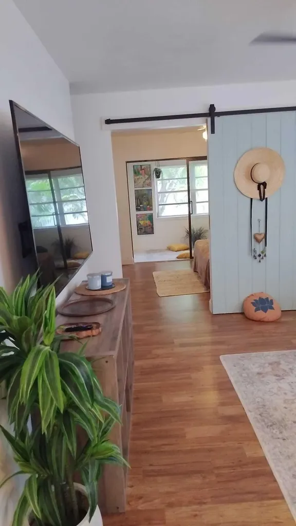 860 SE 6th Avenue Deerfield Beach FL 33441