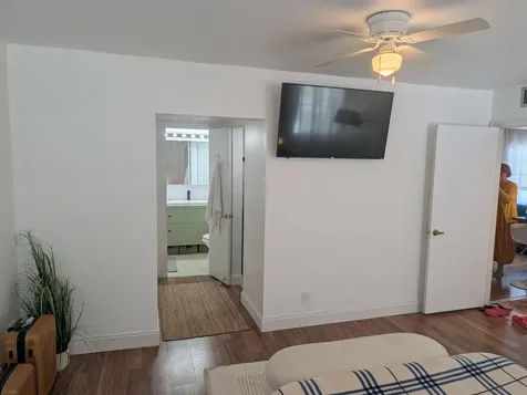 860 SE 6th Avenue Deerfield Beach FL 33441