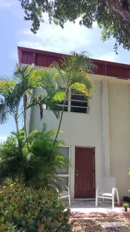 860 SE 6th Avenue Deerfield Beach FL 33441