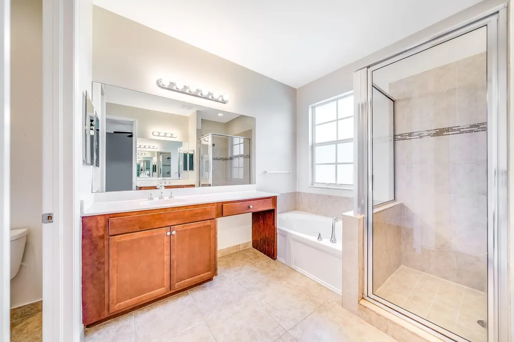 4543 Tara Cove Way West Palm Beach FL 33417