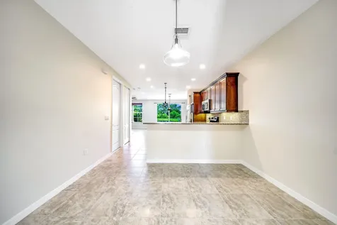 4543 Tara Cove Way West Palm Beach FL 33417