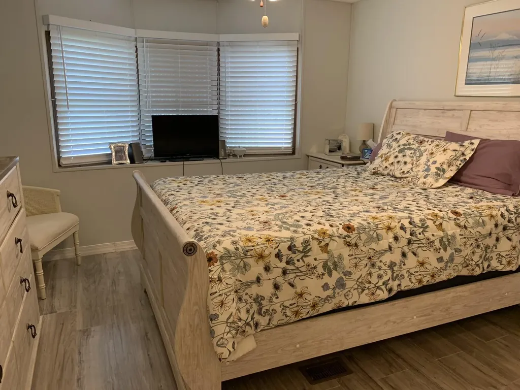 40 Florida Way Port St Lucie FL 34952