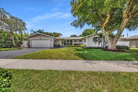 611 N Highland Drive Hollywood FL 33021