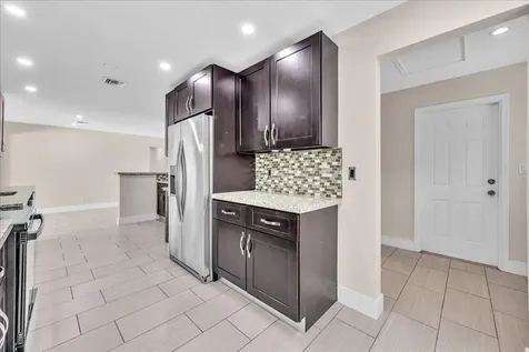 611 N Highland Drive Hollywood FL 33021