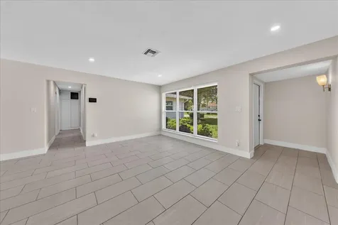 611 N Highland Drive Hollywood FL 33021
