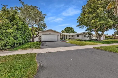 611 N Highland Drive Hollywood FL 33021