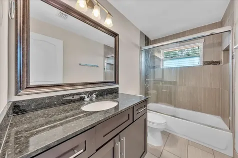 611 N Highland Drive Hollywood FL 33021