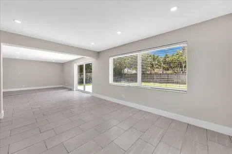 611 N Highland Drive Hollywood FL 33021