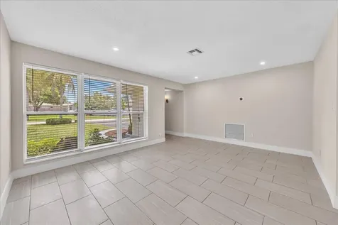 611 N Highland Drive Hollywood FL 33021