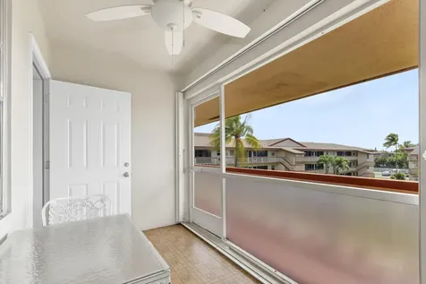 5300 Washington Street Hollywood FL 33021