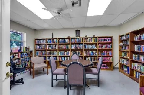 5300 Washington Street Hollywood FL 33021