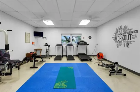 5300 Washington Street Hollywood FL 33021
