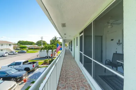 2100 NE 38th Street Lighthouse Point FL 33064
