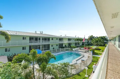2100 NE 38th Street Lighthouse Point FL 33064