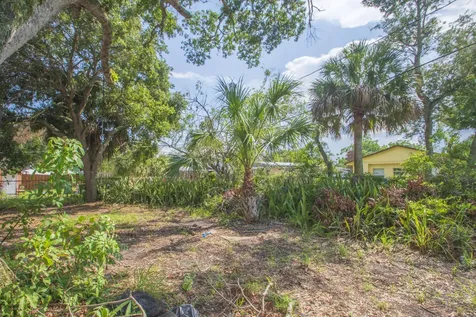 4721 28th Court Vero Beach FL 32967