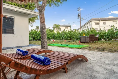 3961 NE 10th Avenue Oakland Park FL 33334