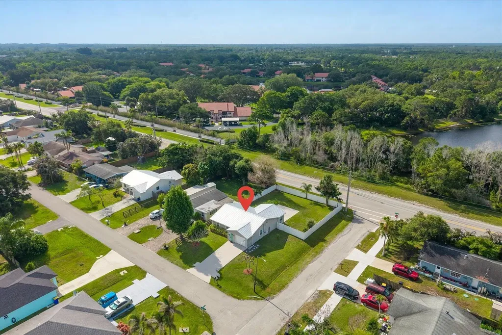 2920 SE Cypress Street Stuart FL 34997