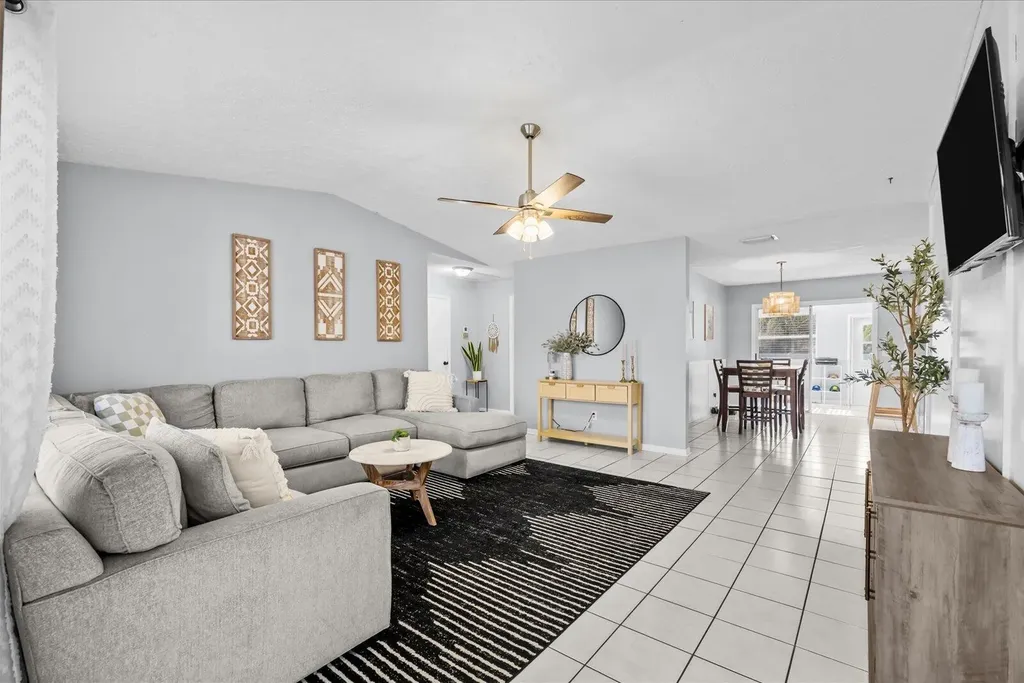 2920 SE Cypress Street Stuart FL 34997