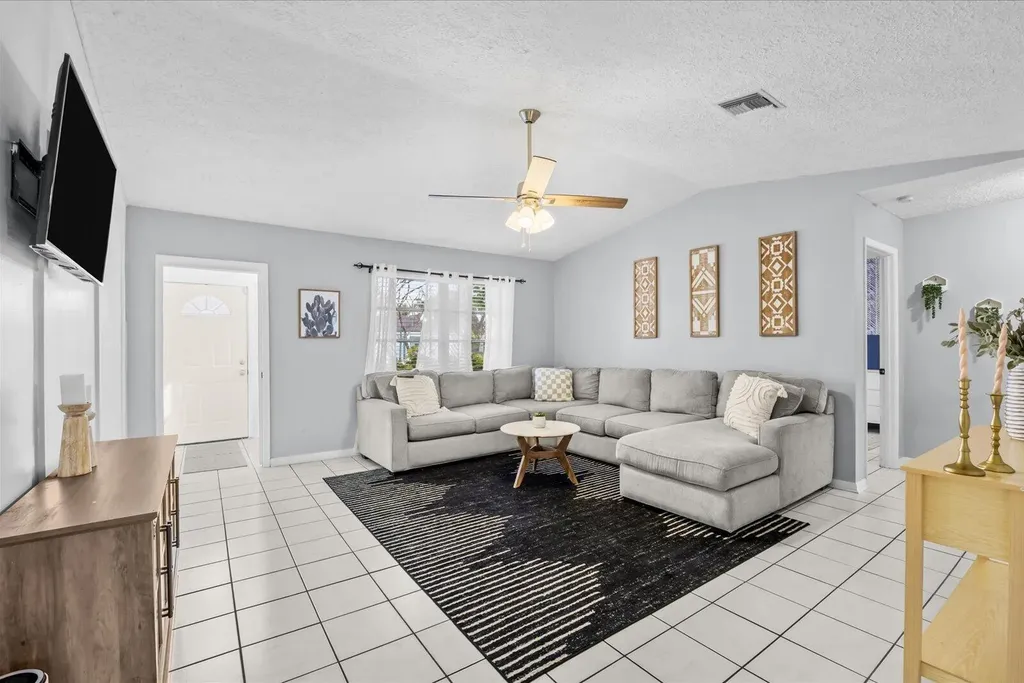 2920 SE Cypress Street Stuart FL 34997