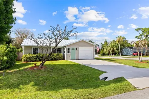 2920 SE Cypress Street Stuart FL 34997