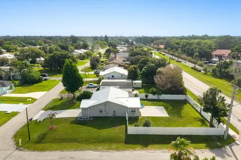 2920 SE Cypress Street Stuart FL 34997