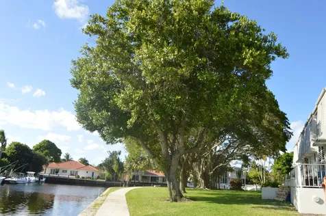 775 Jeffery Street Boca Raton FL 33487