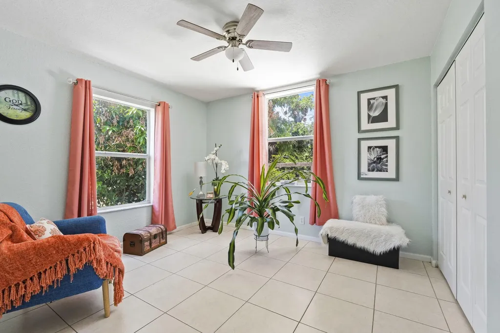 1752 SW Bonfire Terrace Port St Lucie FL 34953