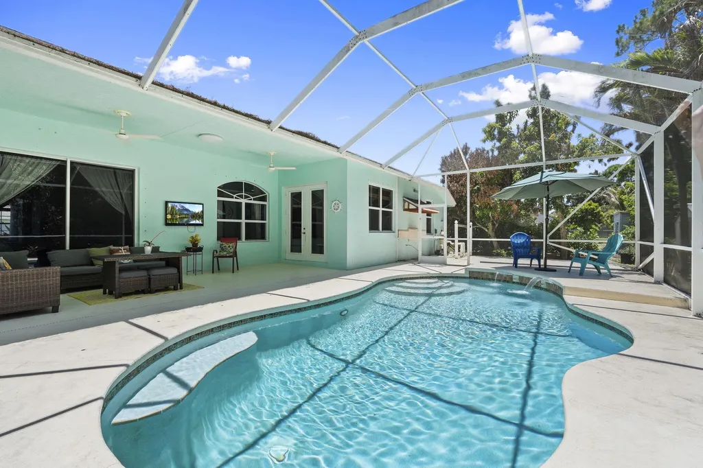 1752 SW Bonfire Terrace Port St Lucie FL 34953