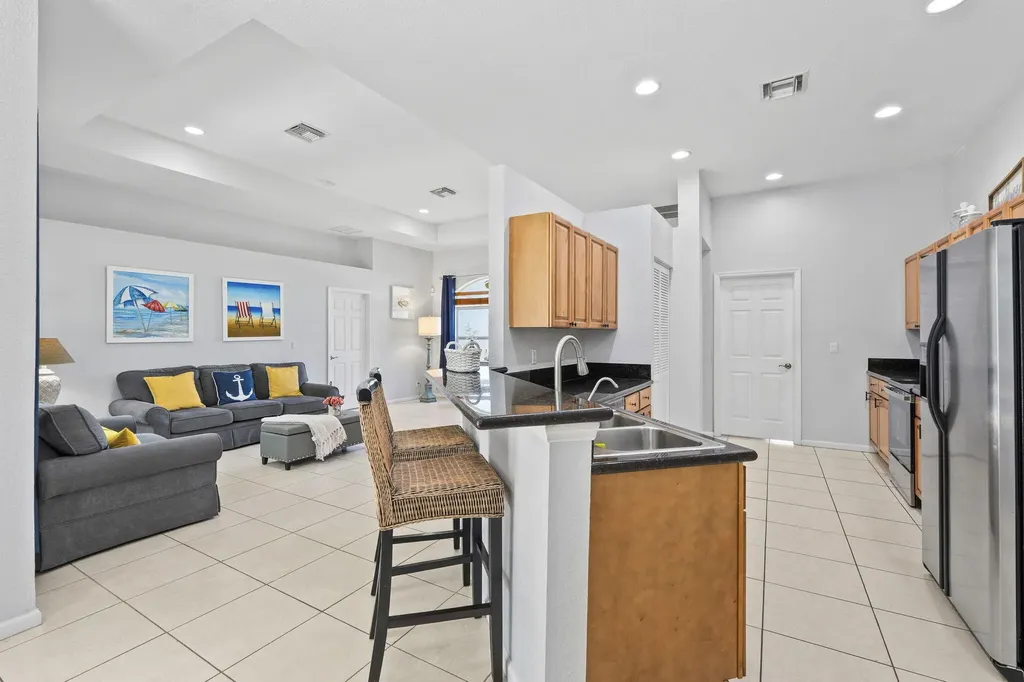 1752 SW Bonfire Terrace Port St Lucie FL 34953