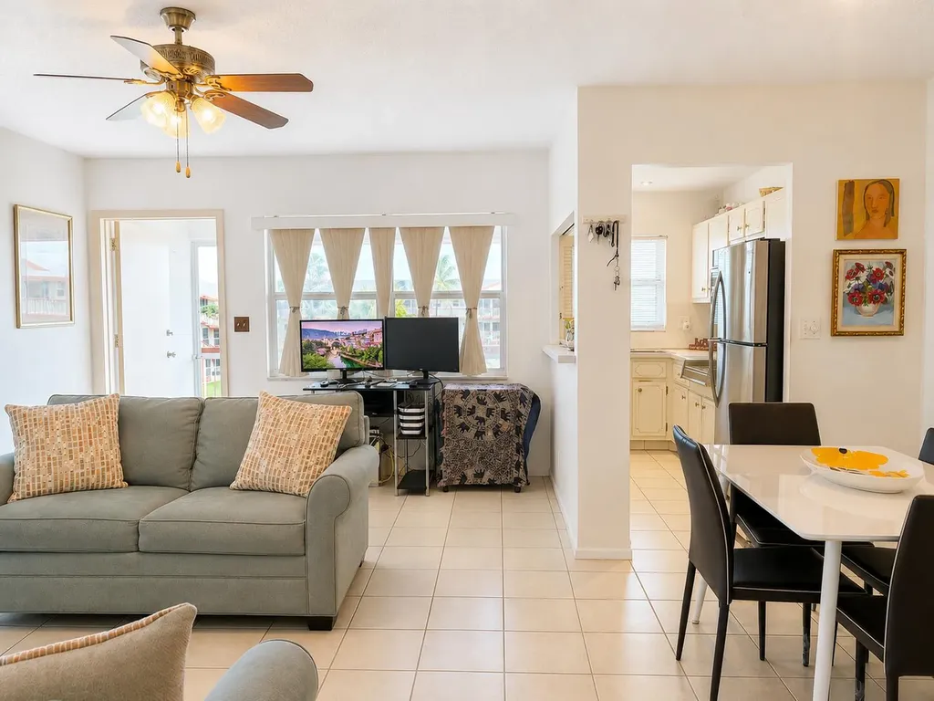 5300 Washington Street Hollywood FL 33021