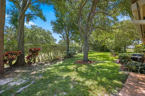 1000 Arezzo Circle Boynton Beach FL 33436