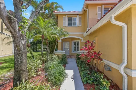 1000 Arezzo Circle Boynton Beach FL 33436