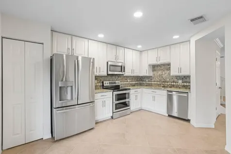 1000 Arezzo Circle Boynton Beach FL 33436