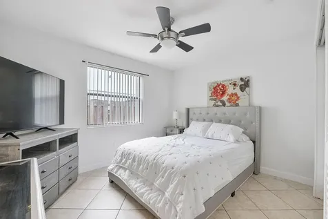 15681 Dover Court Davie FL 33331
