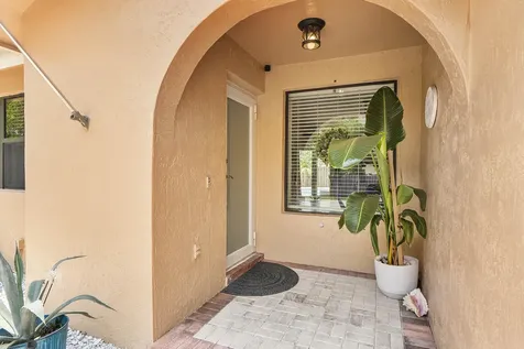 15681 Dover Court Davie FL 33331