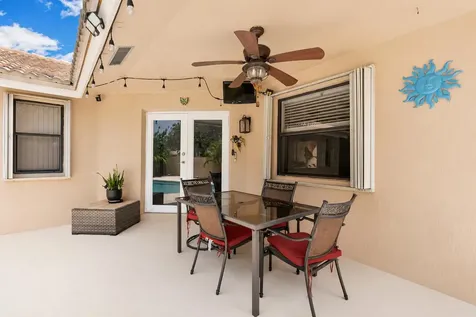 15681 Dover Court Davie FL 33331