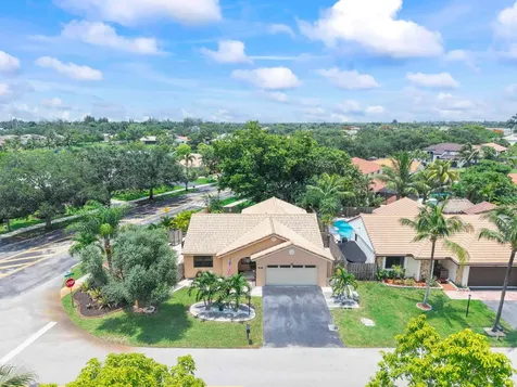 15681 Dover Court Davie FL 33331